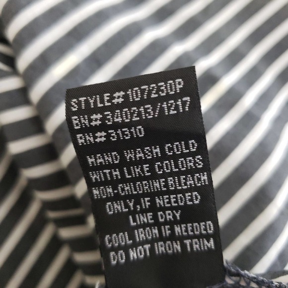 A Byer Cold Shoulder Gray and White Striped Top Sz S - Picture 9 of 9